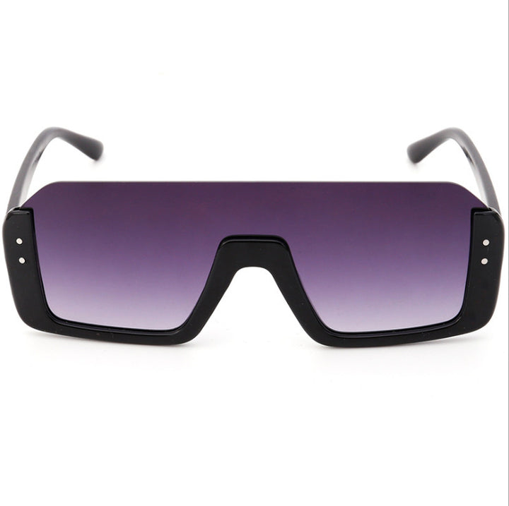 Women's Sporty Shield Sunglasses with Modern Design Kalsten