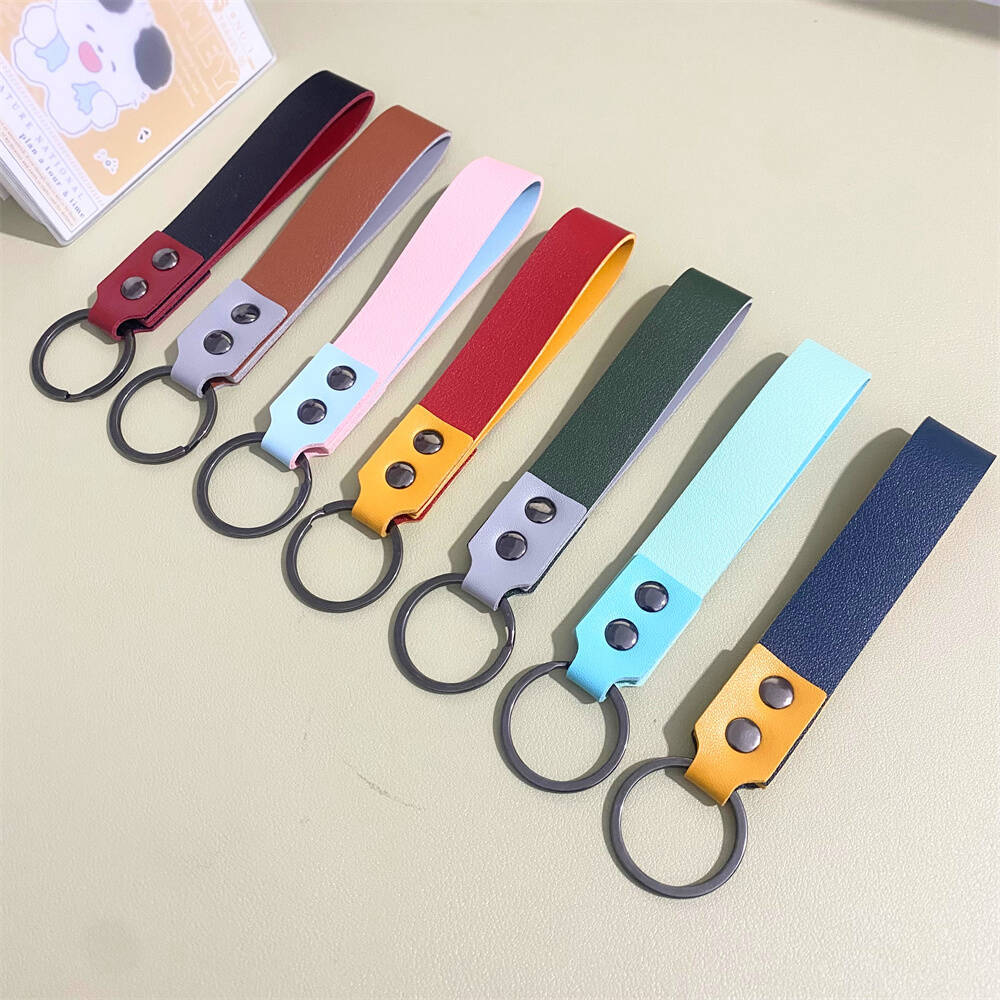 Minimalist Leather Keychain kalsten