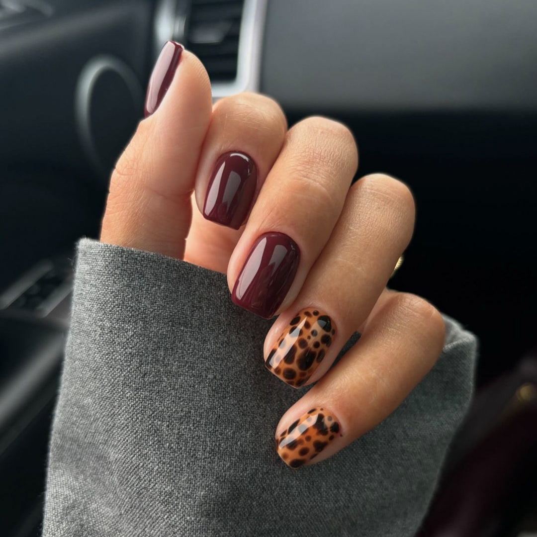 Artful nail art with animal leopard design Kalsten