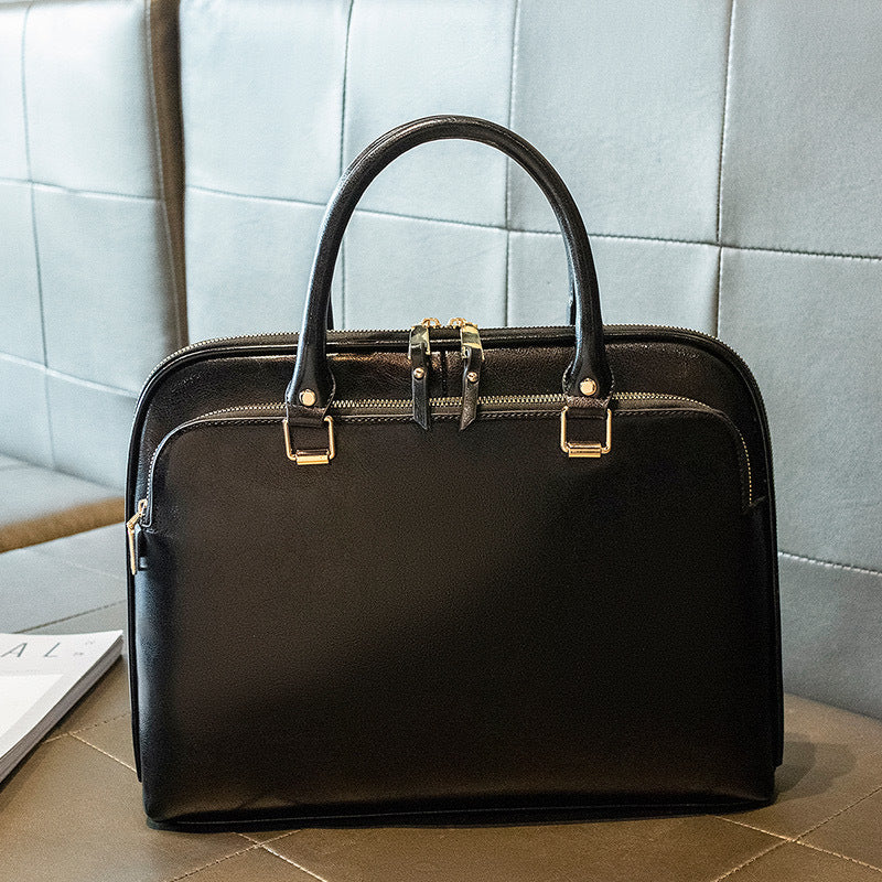 Elegant Business Bag with Structured Design Kalsten