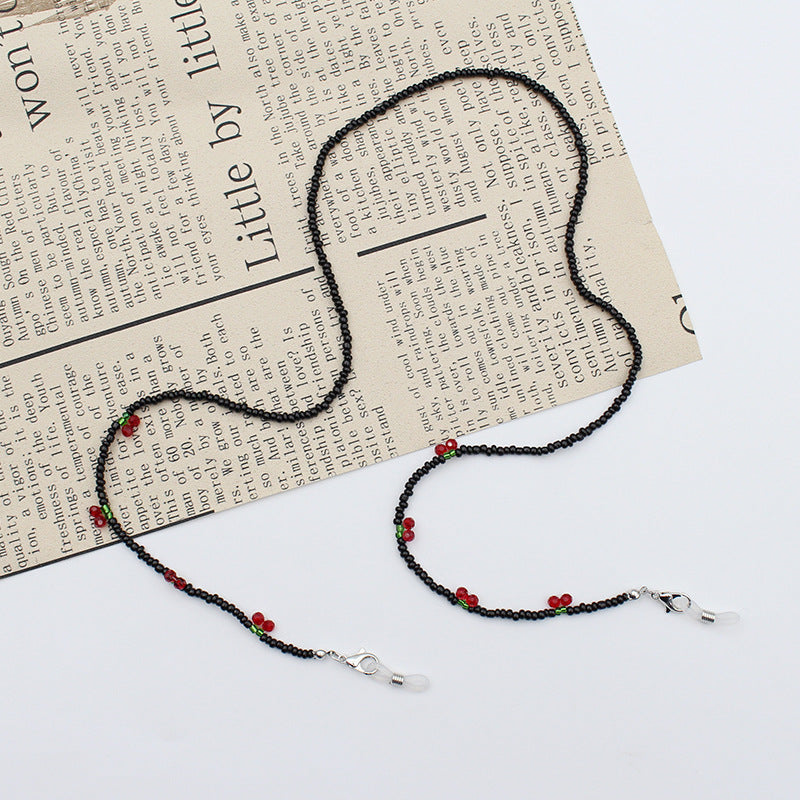 Eye-Catching Beaded Eyewear Chain Kalsten