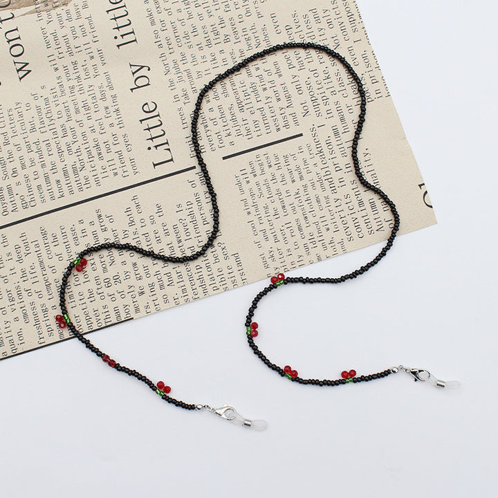 Eye-Catching Beaded Eyewear Chain Kalsten