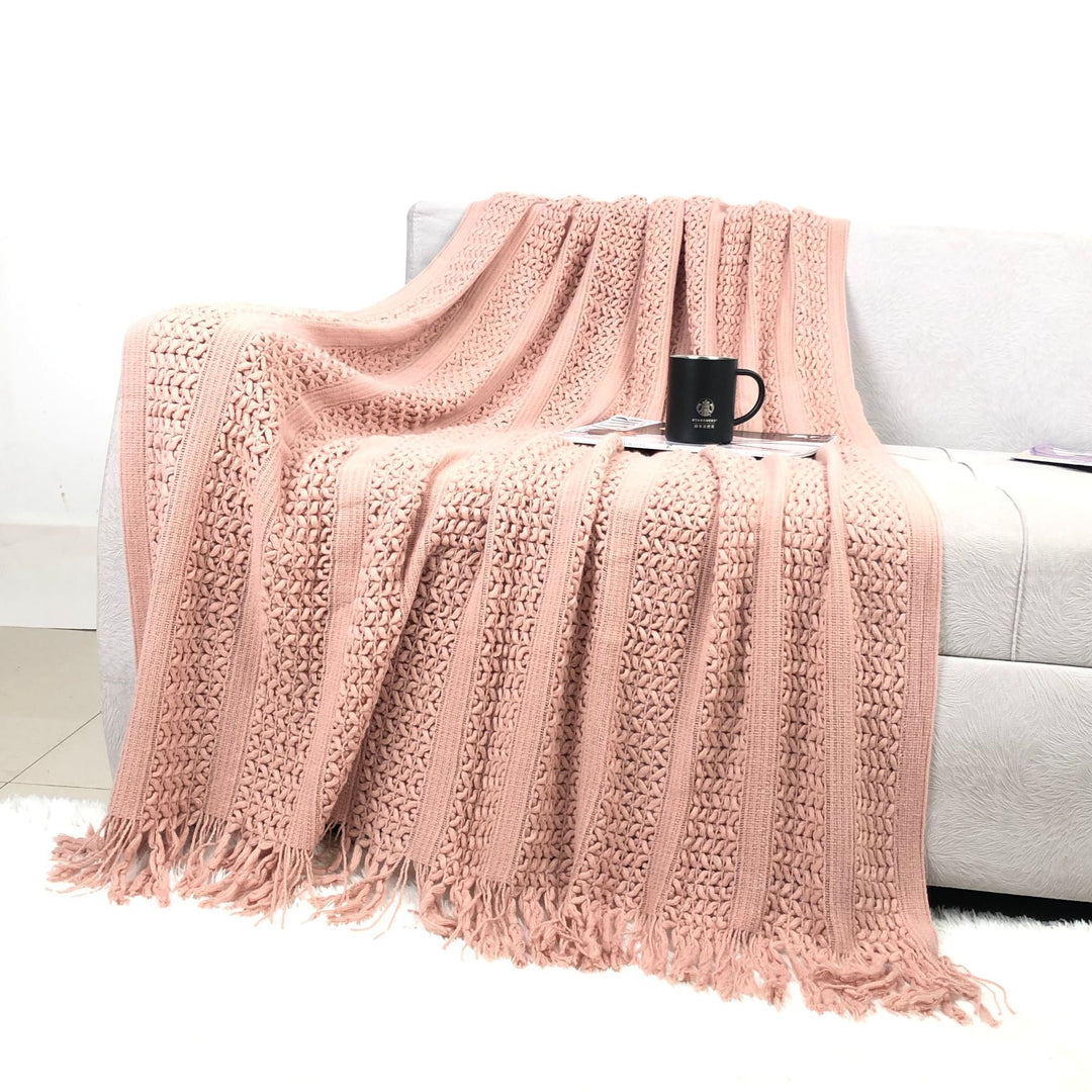 Decorative Throw Blanket Kalsten
