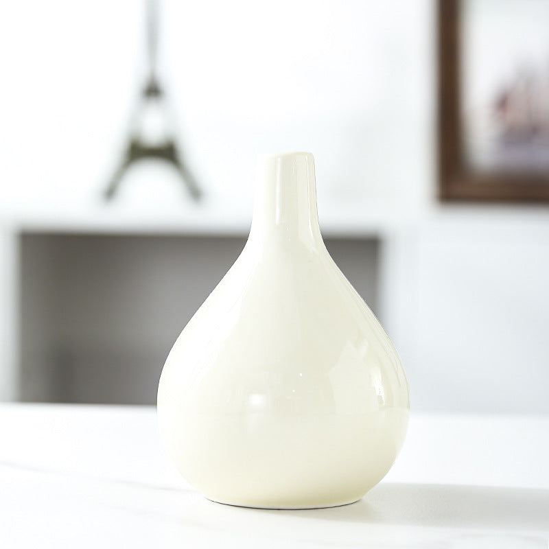 Modern Ceramic Teardrop Vase Kalsten