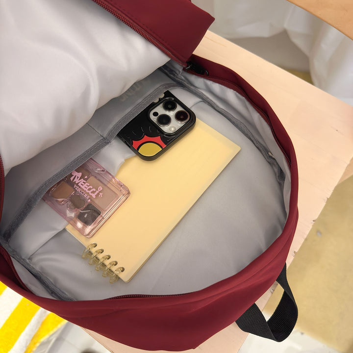 Comfortable school backpack with practical compartments Kalsten