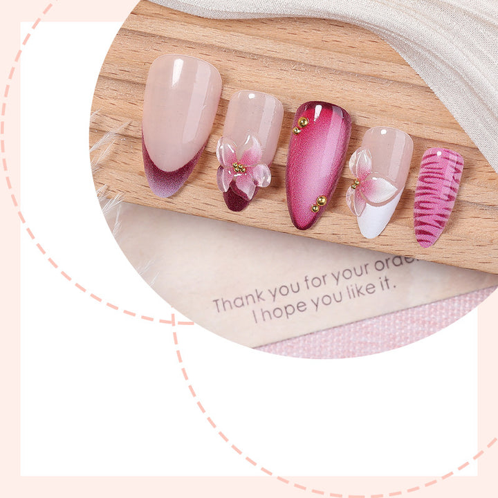 Artificial nail set with floral accents and ombre effect Kalsten