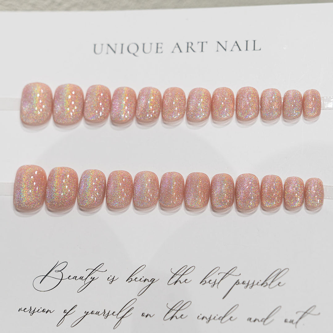Shimmering Press-On Nail Art Set