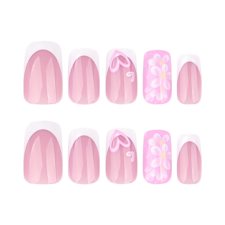 Premium Nail Design with Floral Motifs Kalsten