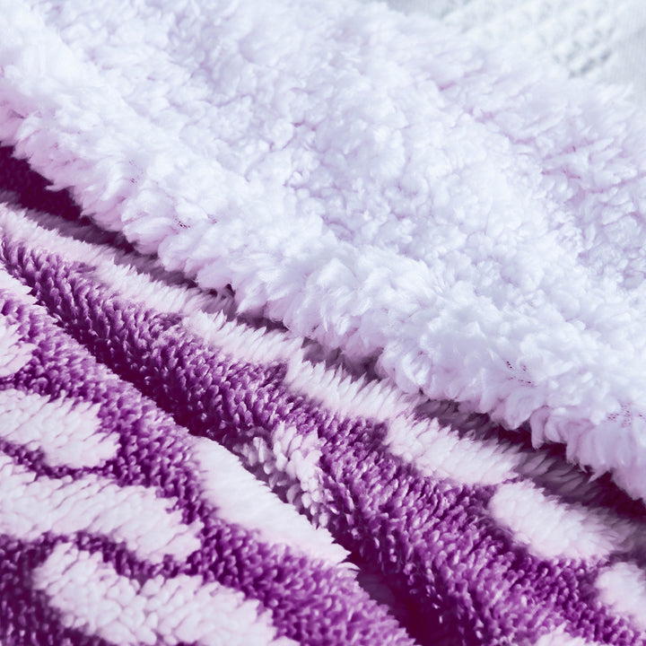Women’s cuddly blanket in modern Boho design Kalsten