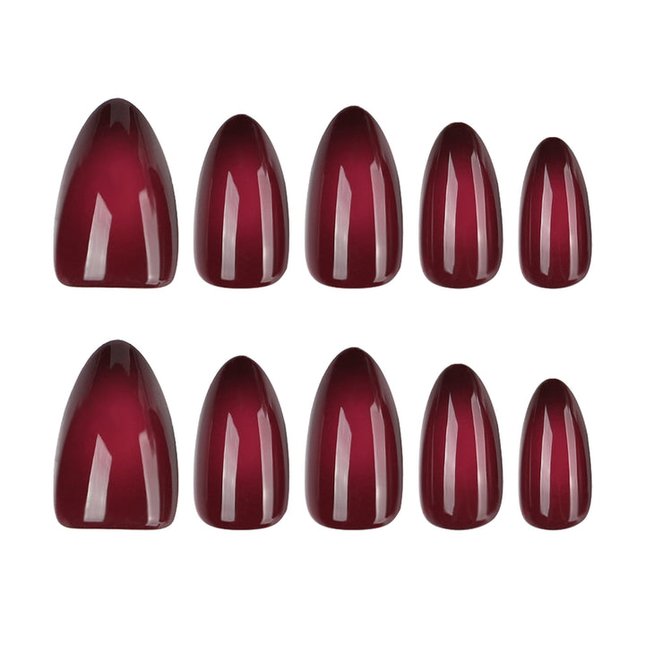 Elegant Stiletto Nails with Gentle Gradient Kalsten