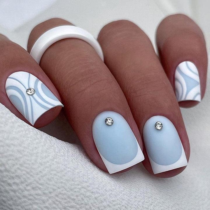 Glamorous Glittery Stiletto Press-On Nails Kalsten