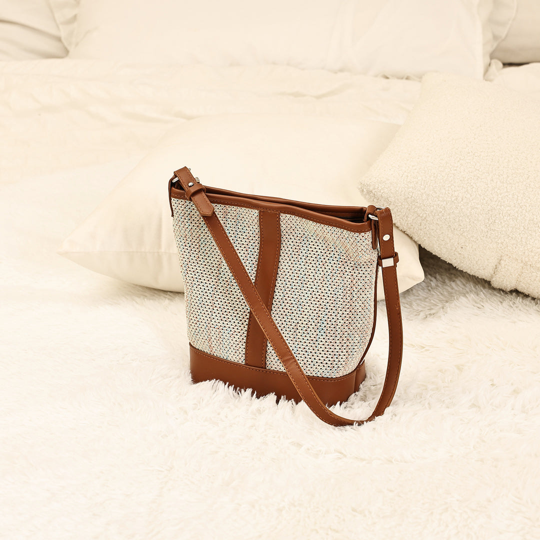 Chic Textured Crossbody Handbag
