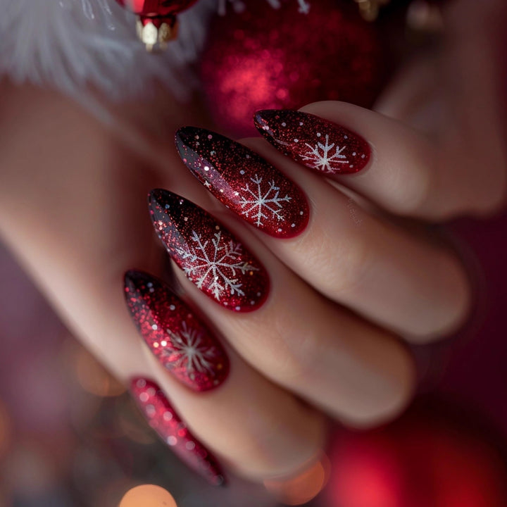 Glamorous artificial nails in winter snowflake design Kalsten
