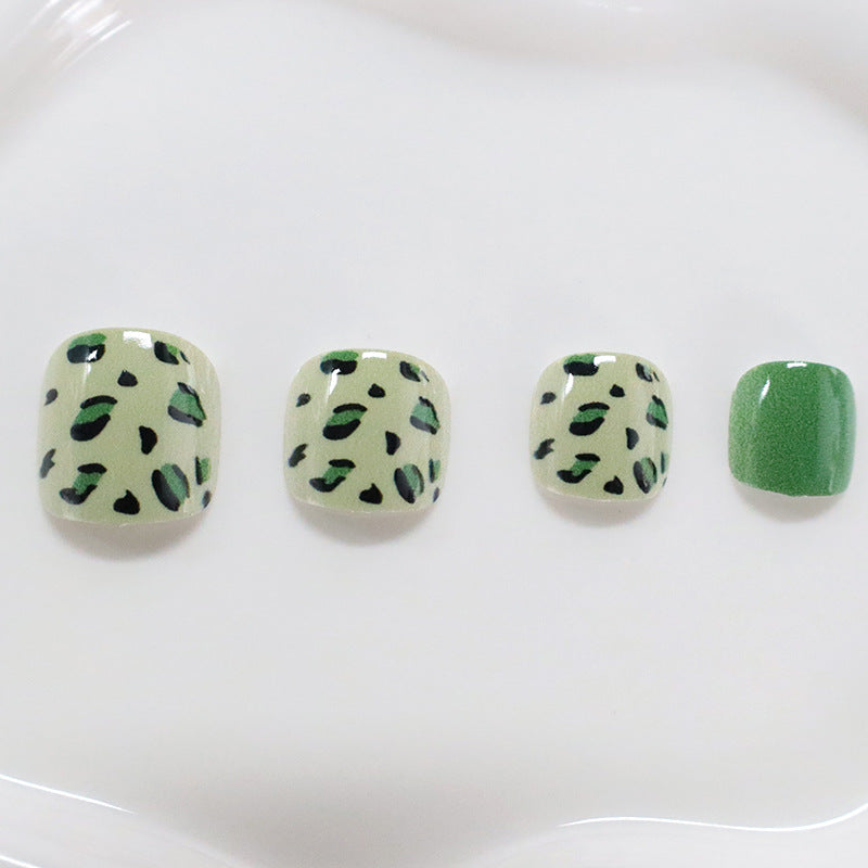 Creative Animal Print Nail Art Kalsten