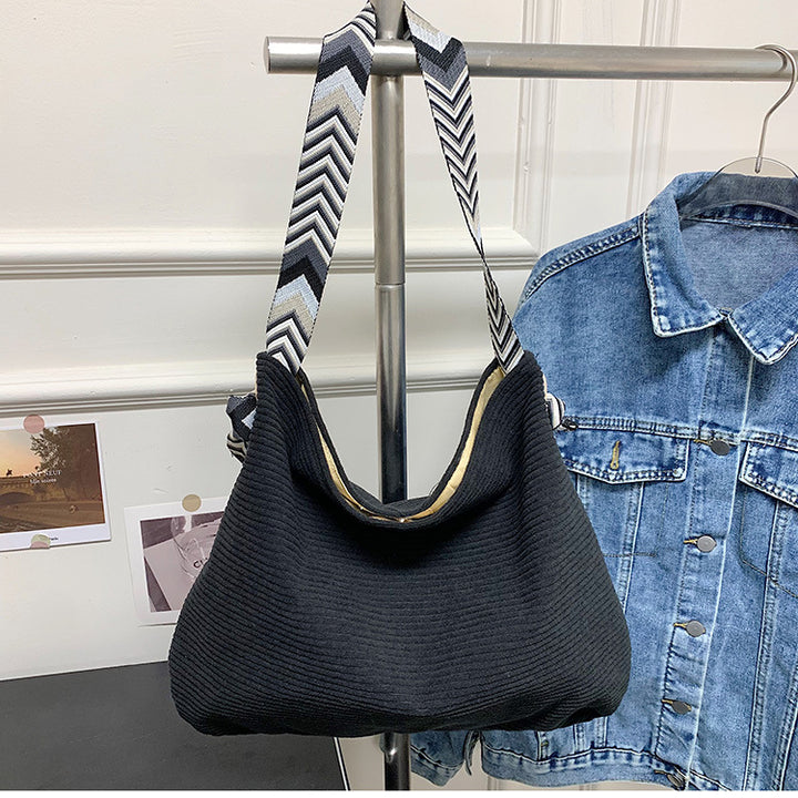 Casual shopper bag with fashionable shoulder strap Kalsten