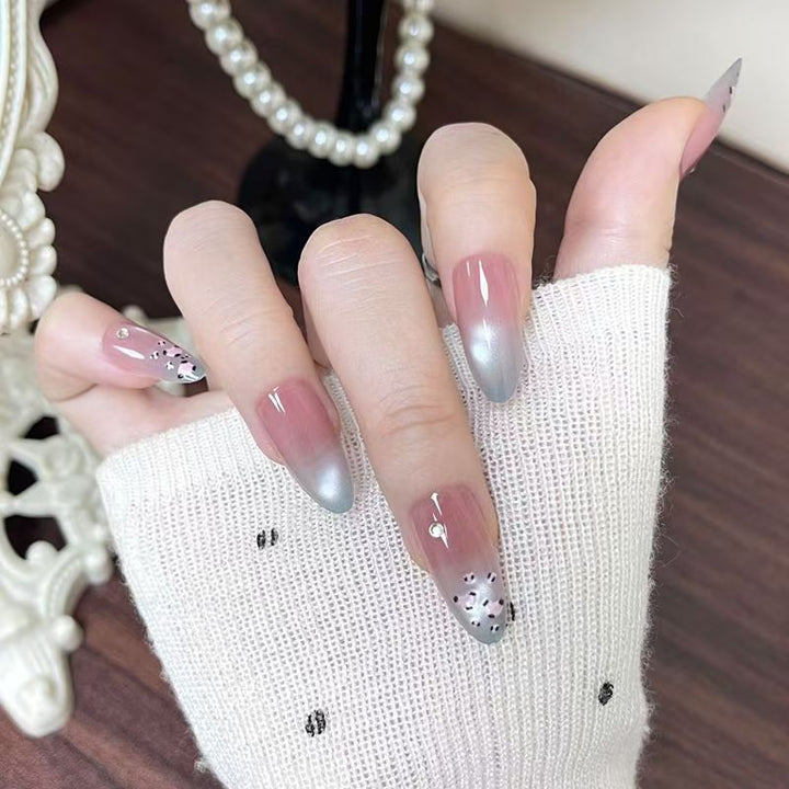 Decorative Press-On Nails with Floral Design Kalsten