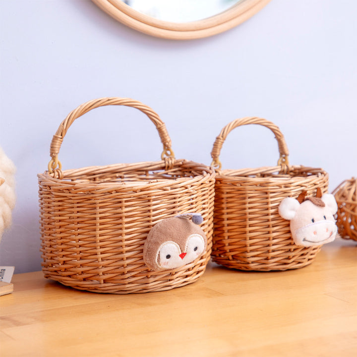 Decorative Woven Storage Basket with Plush Animal Kalsten