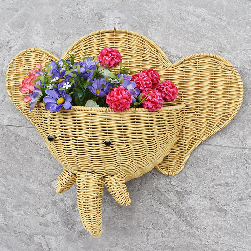 Decorative Elephant-Shaped Wall Basket Kalsten