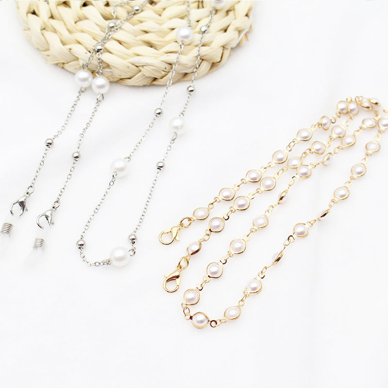 Elegant Pearl-Linked Eyewear Chain Kalsten