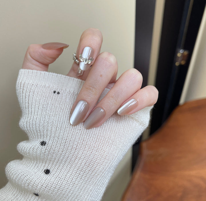 Modestly Chic Press-On Nails Kalsten