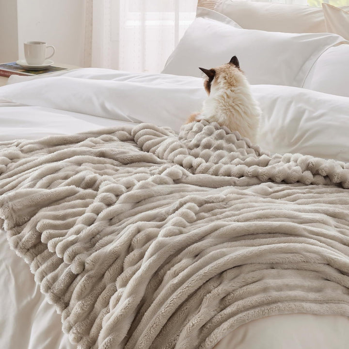 Cozy Plush Throw Blanket Kalsten