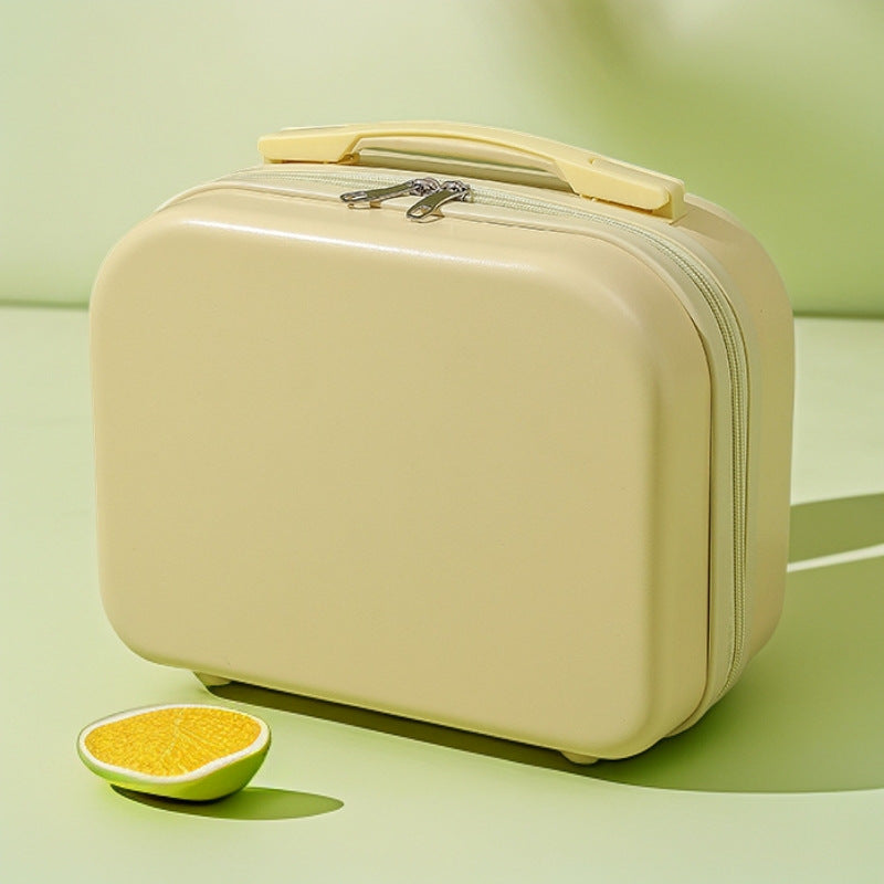 hard-shell travel vanity case with molded handle and double-zip closure Kalsten