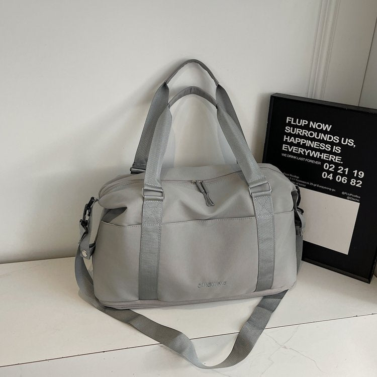 Sporty Travel Bag Kalsten