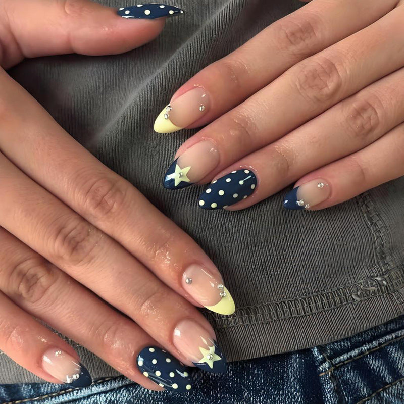 Artificial nail set with creative star and dot patterns Kalsten