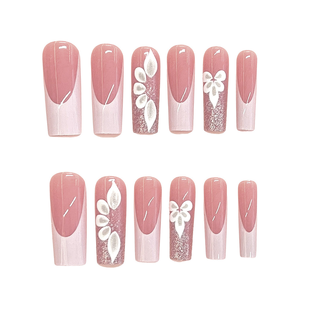 Elegant Floral Design Press-On Nails Kalsten