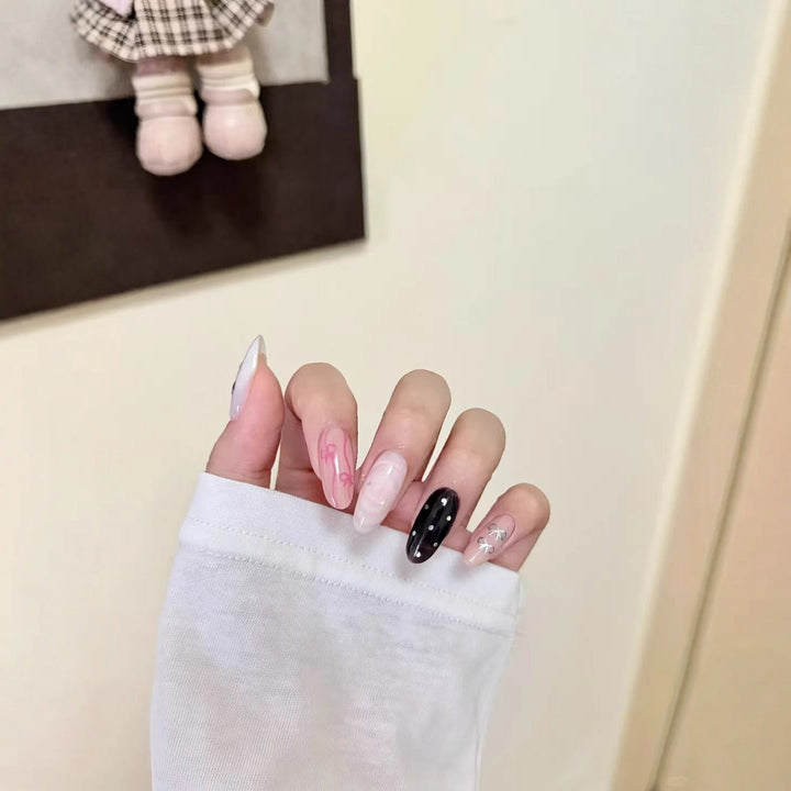 Artistic Design Press-On Nail Set