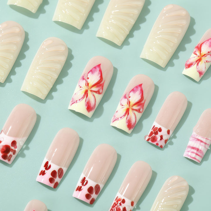 Artificial Nails Set with Elegant Floral Designs Kalsten