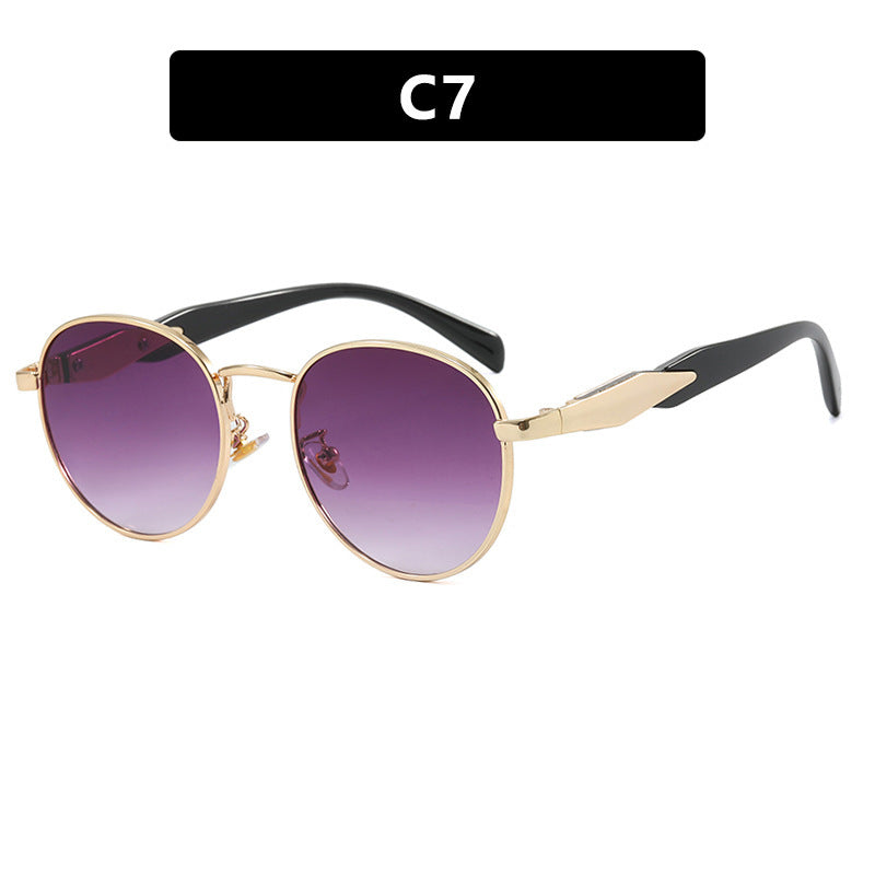 Women's round sunglasses with elegant, golden frame and UV protection Kalsten