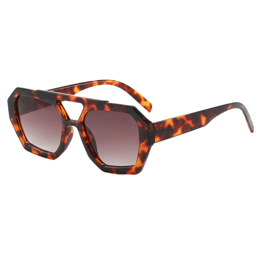 Women's geometric sunglasses in extravagant design Kalsten