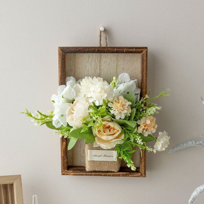 Decorative Wall-Mounted Floral Arrangement