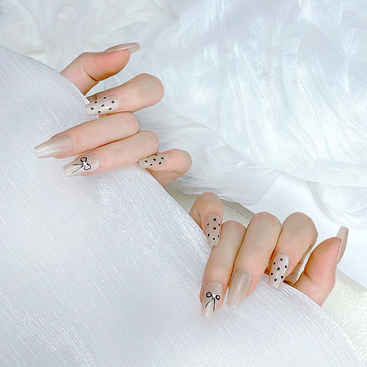 French Tip Press-On Nail Set Kalsten