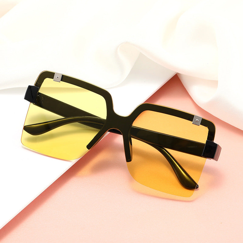 Women's Fashion Oversized Sunglasses with Futuristic Design Kalsten