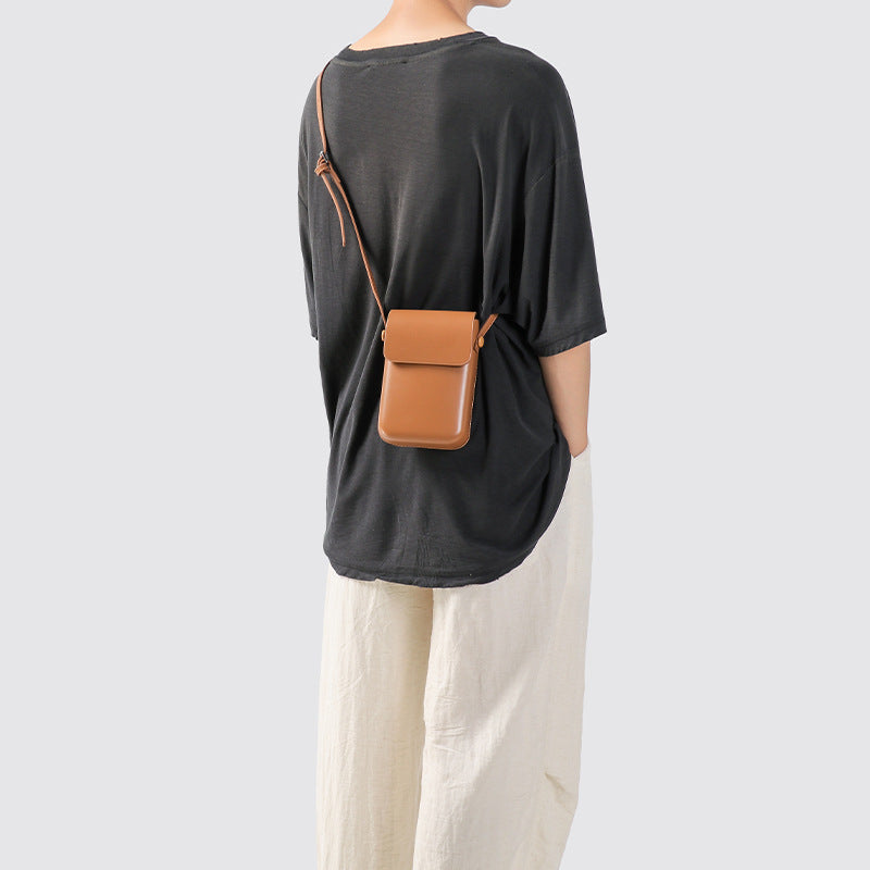 Compact Leather Crossbody Pouch Kalsten