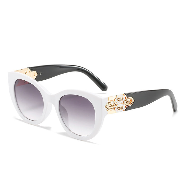 Fashion-Forward Cat-Eye Sunglasses with Decorative Accents Kalsten