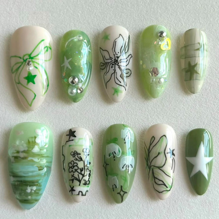 Artistic Botanical Nail Tips Kalsten