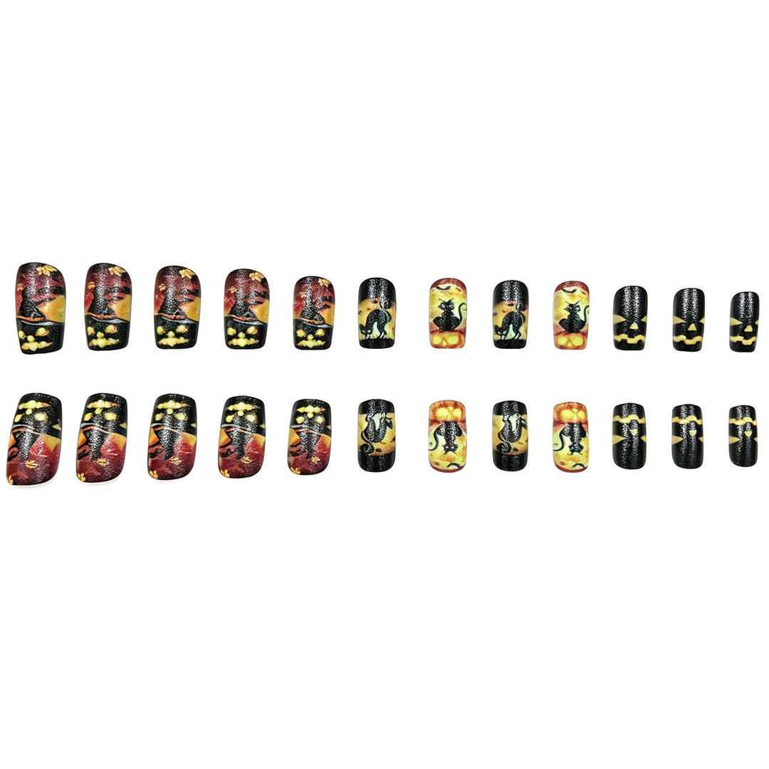 Halloween-Themed Press-On Nail Art Kalsten