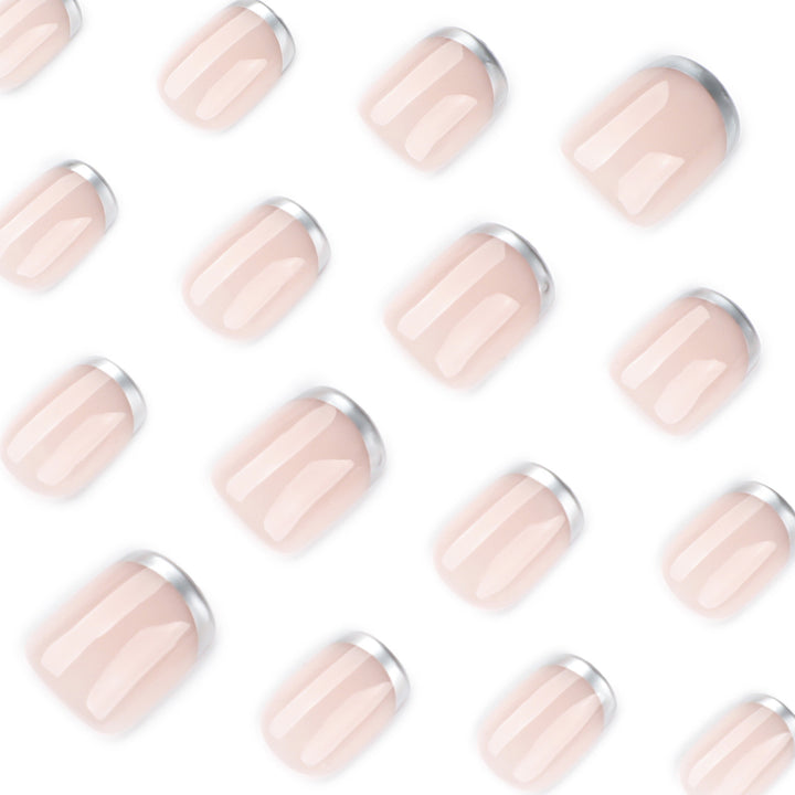 Elegant French-Tip Nail Art Kalsten