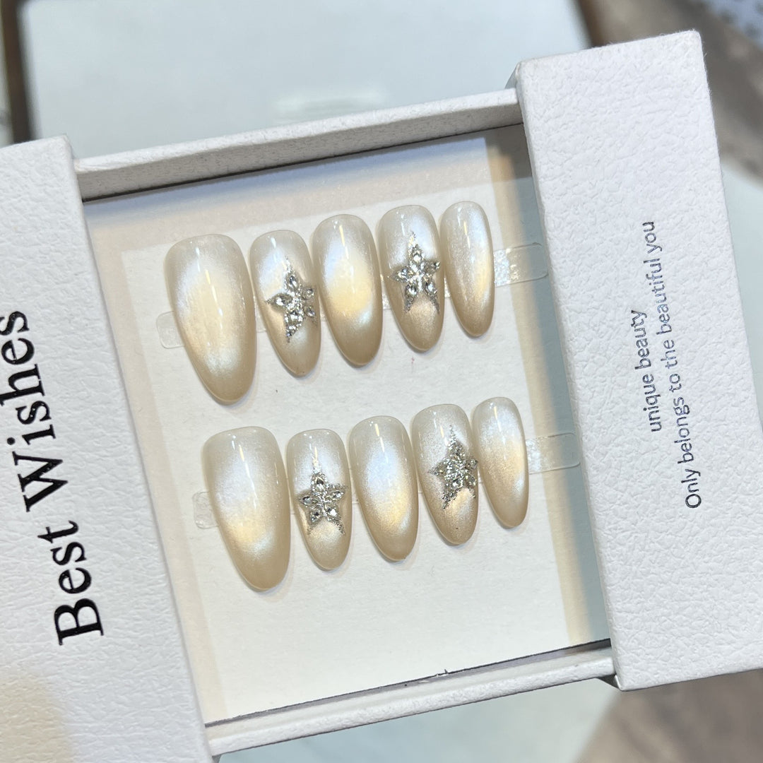 Star-Embellished Press-On Nail Art Set Kalsten