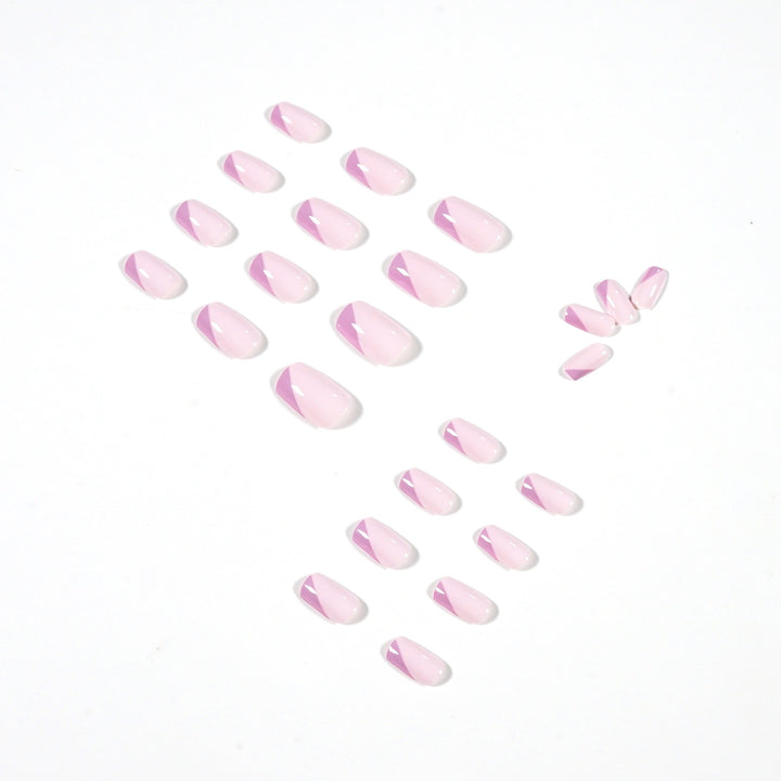 Artistic Nail Art with Modern French Tip Design Kalsten