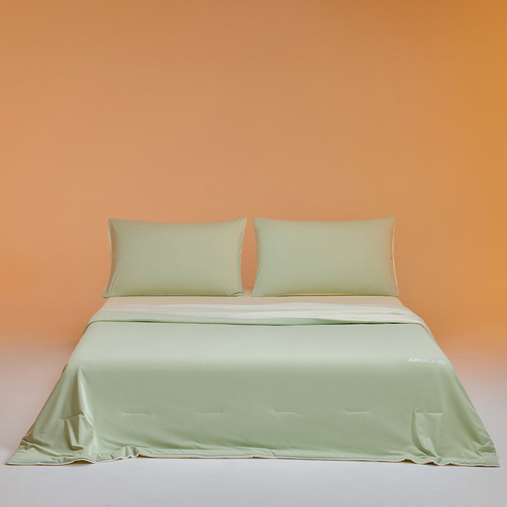 Ladies premium Satin bedding set with elegant structure Kalsten