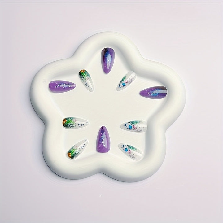 Marine-Inspired 3D Nail Art Kalsten
