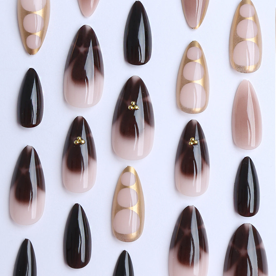 Artificial nails with luxurious style elements Kalsten