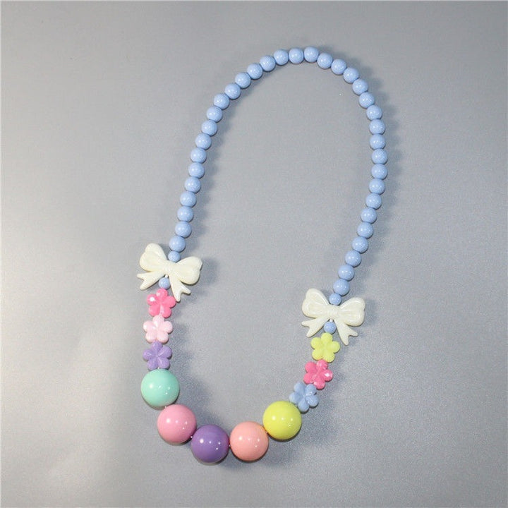 Colorful pearl necklace with floral elements Kalsten