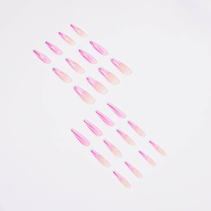Artful Nail Art with Gradient and Dot Design Kalsten
