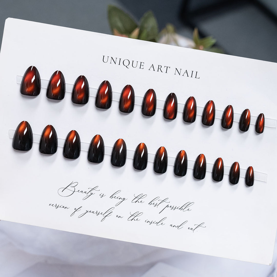 Glossy Long-Lasting Press-On Nail Set
