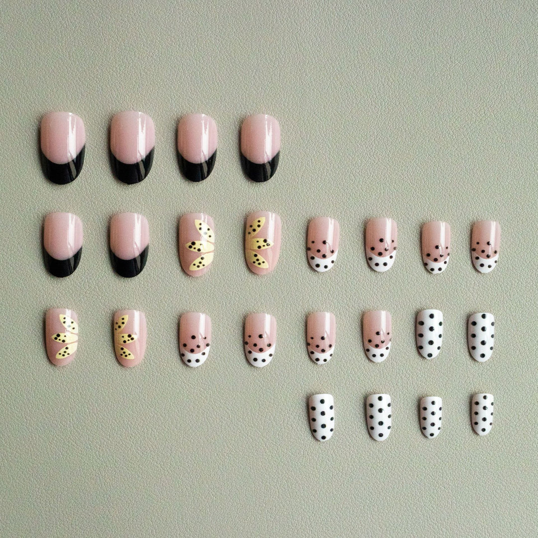 Trendy Polka Dot Nail Art Kit